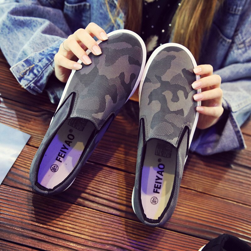 Men’s Camouflage Slip-On Shoes