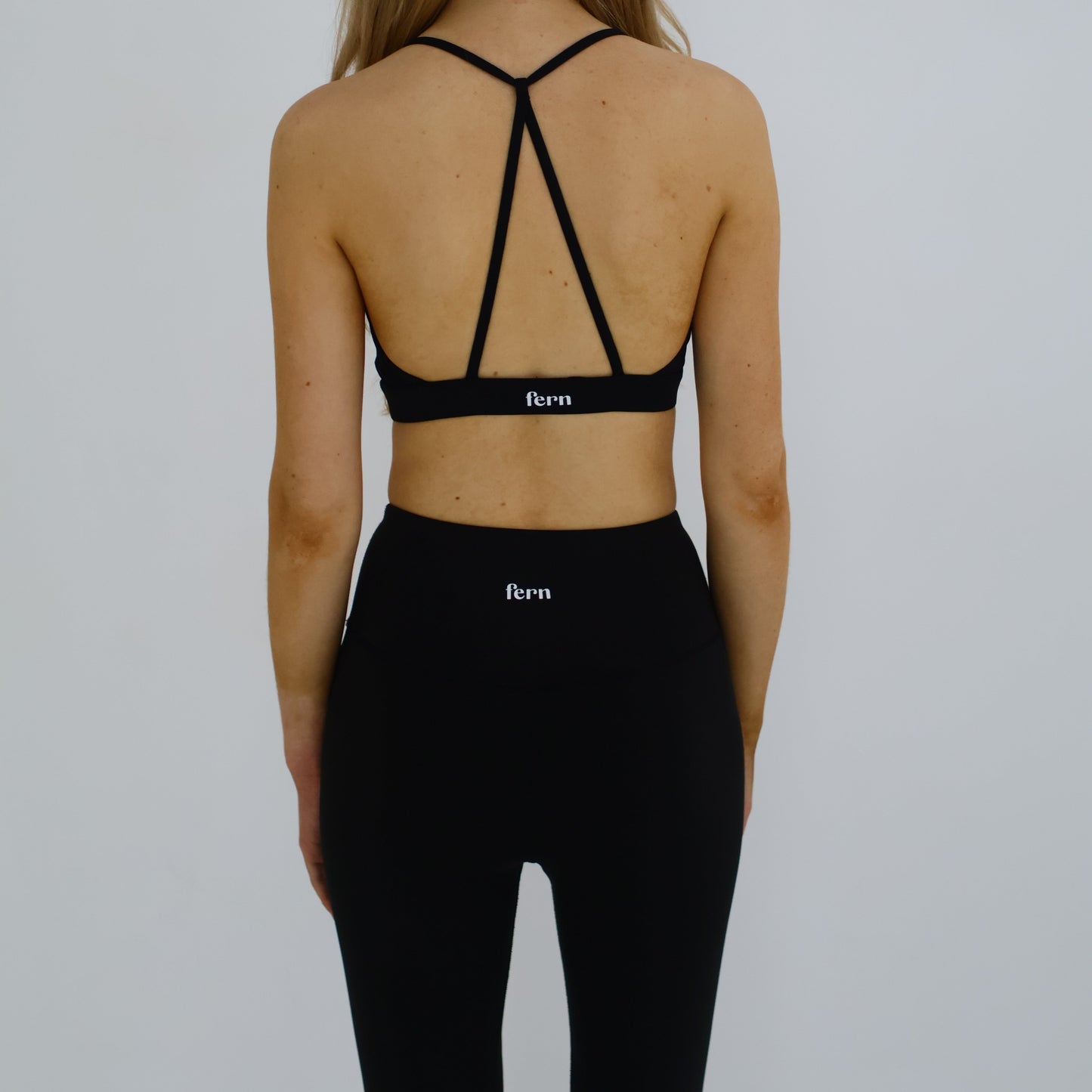 EVERYDAY SEAMLESS LEGGINGS DEEP BLACK