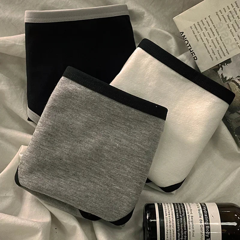 Breathable Cotton Mid-Waist Briefs – Everyday Comfort