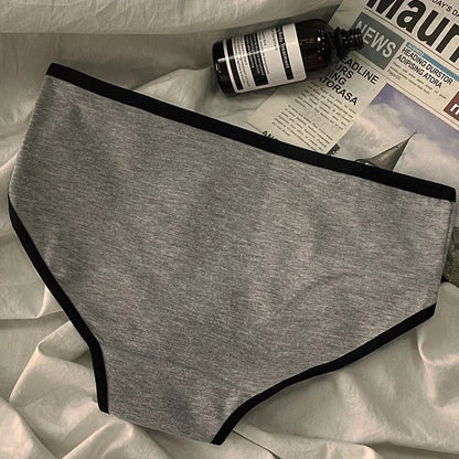 Breathable Cotton Mid-Waist Briefs – Everyday Comfort