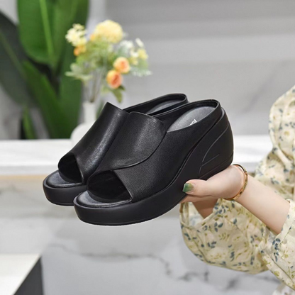 Men Solid Comfort Sandals